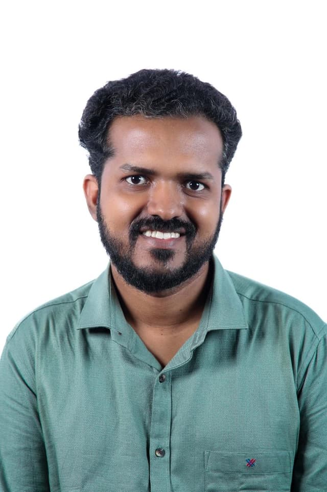 Dr. Midhun M S